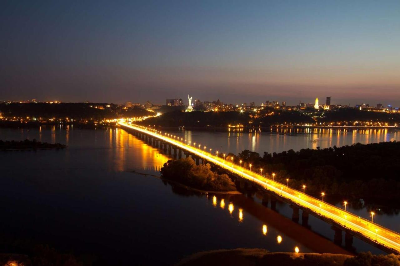Жк Silver Breeze,Днепровськая Набережная 1А Kiev Bagian luar foto