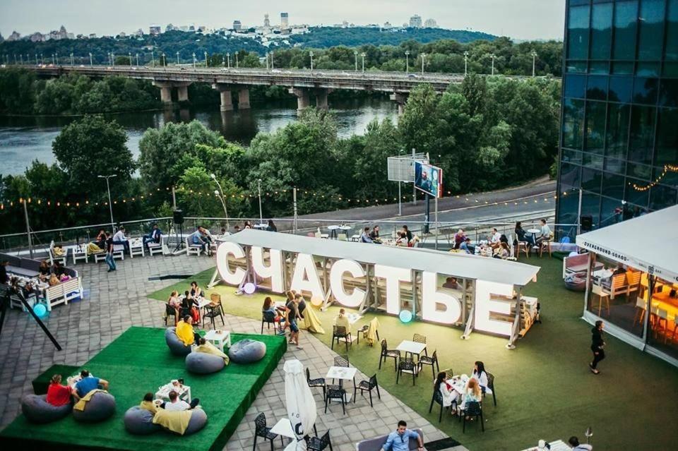 Жк Silver Breeze,Днепровськая Набережная 1А Kiev Bagian luar foto